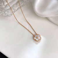 [Luckin Jewelry]LUCKY  WHITE MOP  PLUM BLOSSOM NECKLACE