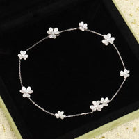 [Luckin Jewelry]FRIVOLE SILVER 9 FLOWERS NECKLACE